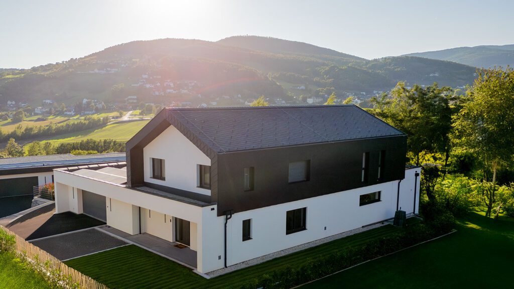 Individuelles Einfamilienhaus mit Ausblick & Präzision
