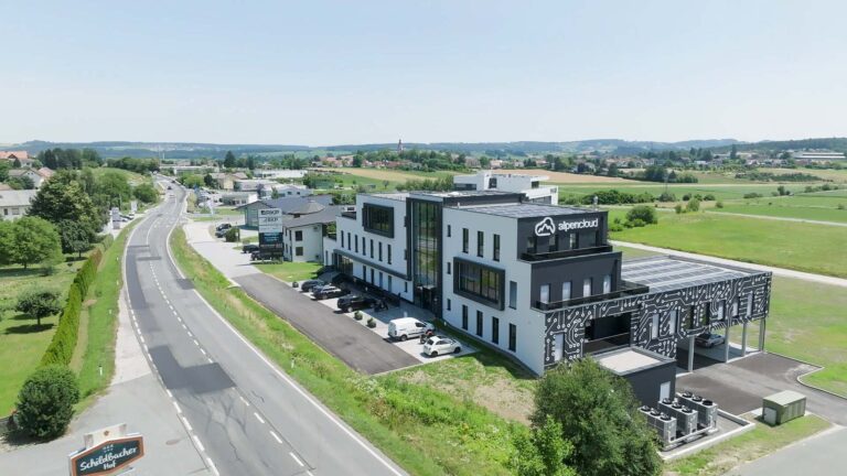 Gewerbebau Datenzentrum RKP – Moderne Planung & Bau