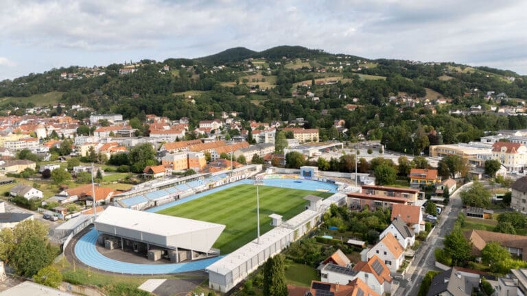 Umbau Bundesliga-Stadion Hartberg